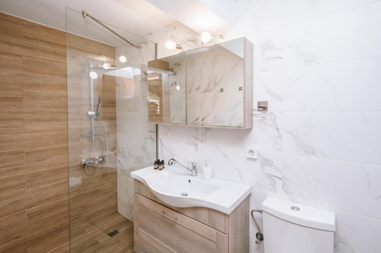 Unique1 - Two Bedroom Private Lux City Apartment Candia Esterno foto